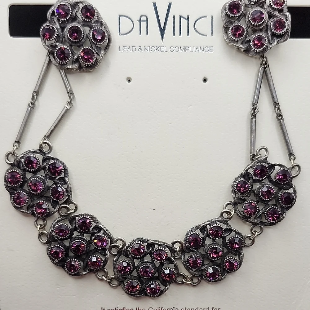 DaVinci Silver Necklace with Purple Accents